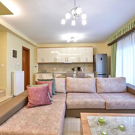Earthy Boutique Luxurious House -Marble Luxury House Villa Палиурион Екстериор снимка