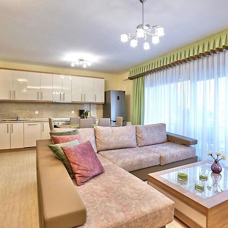 Earthy Boutique Luxurious House -Marble Luxury House Villa Палиурион Екстериор снимка