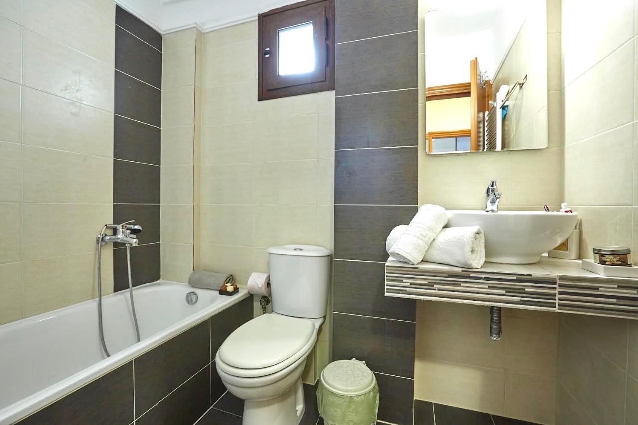 Earthy Boutique Luxurious House -Marble Luxury House Villa Палиурион Екстериор снимка